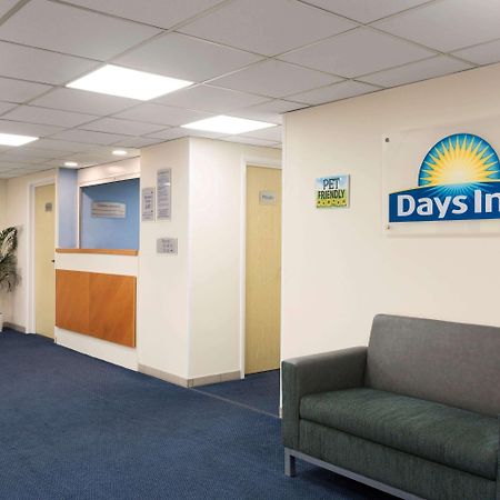 Days Inn Sutton Scotney South Bagian luar foto